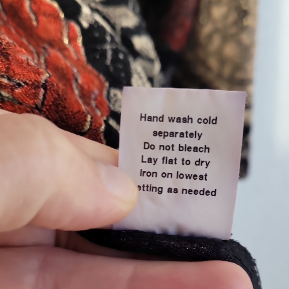 Y2K Notations Floral Tunic Top Size 2X Long Sleeve VNeck Whimsigoth Fairy Dark - Picture 7 of 13